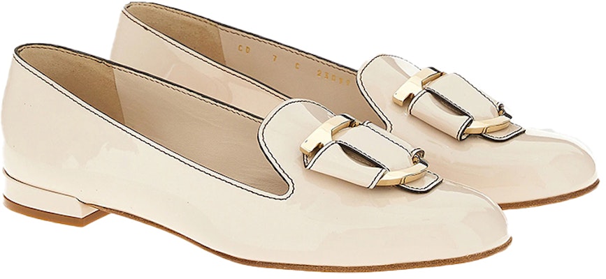 (W) FERRAGAMO Gancini Loafer 'Putih Kulit Anak Lembu Berkilat' 01B864-745719 Order (W) FERRAGAMO Gancini Loafer 'Putih Kulit Anak Lembu Berkilat' 01B864-745719