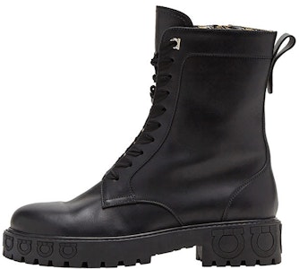 (W) 菲拉格慕 Gancini 黑色摩托靴 01A574-741339 Buy (W) 菲拉格慕 Gancini 黑色摩托靴 01A574-741339