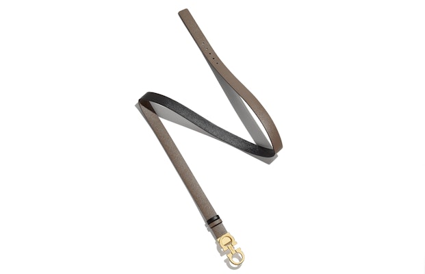 (W) Ferragamo Gancini Tali Pinggang Kulit Boleh Balik 2.5CM 23A565-0715198 Lookbook (W) Ferragamo Gancini Tali Pinggang Kulit Boleh Balik 2.5CM 23A565-0715198