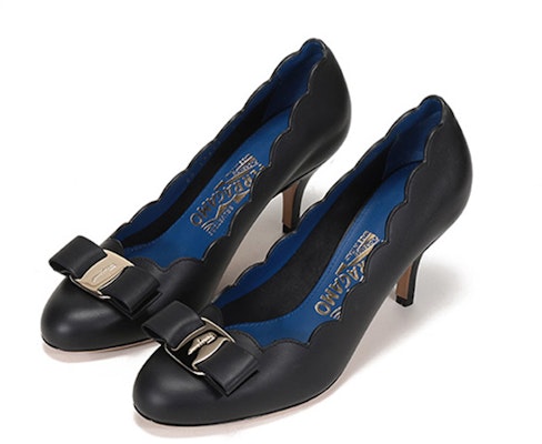 (W) FERRAGAMO Tumit Tinggi 'Black Bow' Hitam 01R409-733813 Lookbook (W) FERRAGAMO Tumit Tinggi 'Black Bow' Hitam 01R409-733813