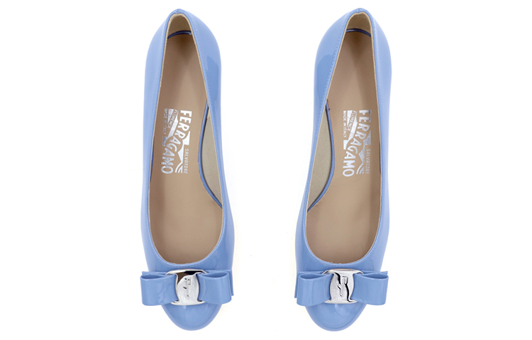 Lookbook (W) FERRAGAMO Sepatu Tumit Tinggi 'Blue Bow' 01B221-744764