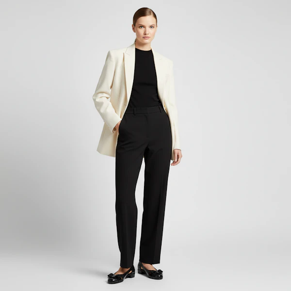 (W) FERRAGAMO Vara 'Jeli Hitam' 035656-726363 Lookbook (W) FERRAGAMO Vara 'Jeli Hitam' 035656-726363