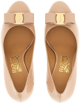 (W) 페라가모 누드 스틸레토 (Ferragamo Nude Stiletto) 01D696-753698 Lookbook (W) 페라가모 누드 스틸레토 (Ferragamo Nude Stiletto) 01D696-753698