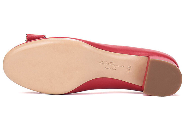 Details for (W) Tacchi Alti in Pelle con Fiocco FERRAGAMO ''Rosso'' 01N555-692155