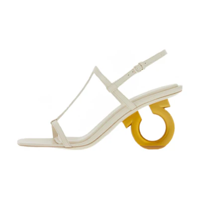 (W) FERRAGAMO Leather Buckle High Heel 'White CMFT'
