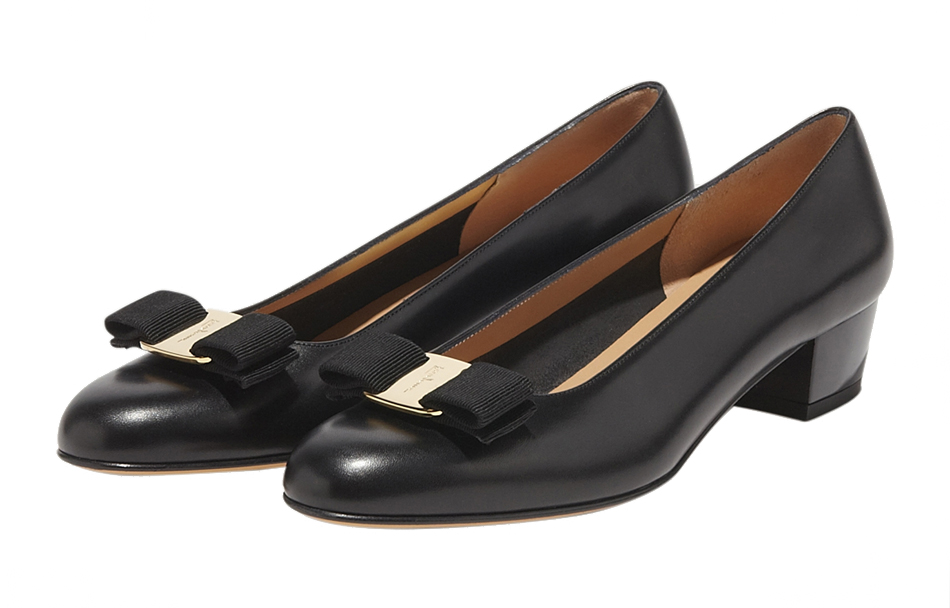 Order (W) フェラガモ レザー chunkyヒール (ブラック) 017468-574571