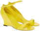 Order (W) FERRAGAMO Leder Sandalen Gelb mit Offener Spitze und Schnallenriemen 01G484-766347