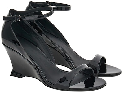 (W) Sandal FERRAGAMO Kulit Terbuka Dengan Tali Gelang 'Hitam' 01G484-766344 Order (W) Sandal FERRAGAMO Kulit Terbuka Dengan Tali Gelang 'Hitam' 01G484-766344