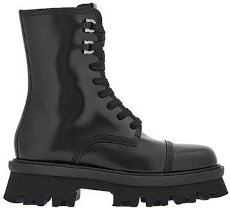 FERRAGAMO菲拉格慕 皮革 厚底圓頭 短筒靴 2cm 女款 黑色 Order FERRAGAMO菲拉格慕 皮革 厚底圓頭 短筒靴 2cm 女款 黑色