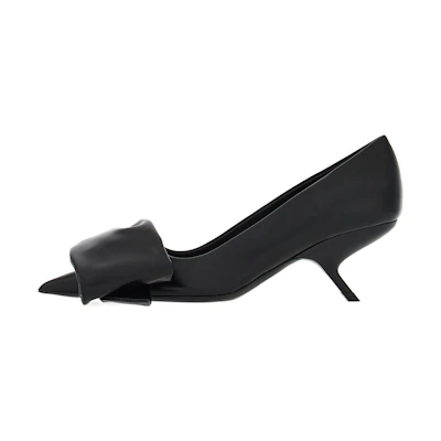(W) FERRAGAMO Leather Pointed-Toe Pumps 'Black'