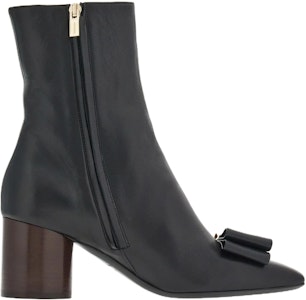 (W) Botines de cuero negro slip-on de punta redonda FERRAGAMO. 01G004-763184 Order (W) Botines de cuero negro slip-on de punta redonda FERRAGAMO. 01G004-763184