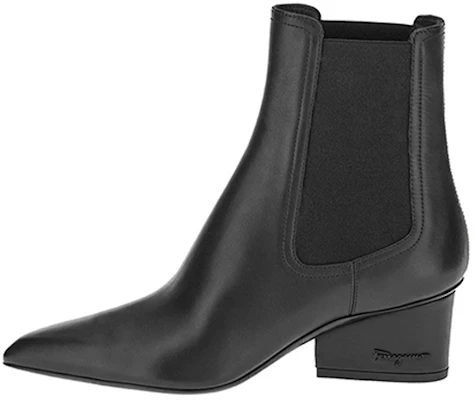 (W) FERRAGAMO Logo-Embossed Chelsea Laarzen met Hak ''Zwart'' 01B736-745259 Buy (W) FERRAGAMO Logo-Embossed Chelsea Laarzen met Hak ''Zwart'' 01B736-745259