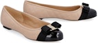 Shop (W) Sneaker Rendah FERRAGAMO 'Nude Black' 01M831-702228