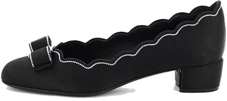 (Women) FERRAGAMO Low Heel Pump 'Black Velvet' 01A670-740871 (Women) FERRAGAMO Low Heel Pump 'Black Velvet' 01A670-740871