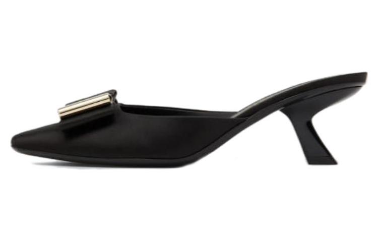 (W) FERRAGAMO Lycia 'Black Satin'