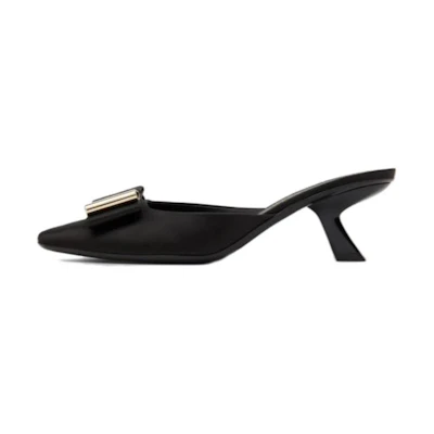 (W) FERRAGAMO Lycia 'Black Satin'