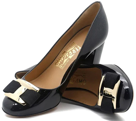 (W) FERRAGAMO Ninna 8 cm ''Schwarzes Lackleder'' 0585124 Order (W) FERRAGAMO Ninna 8 cm ''Schwarzes Lackleder'' 0585124