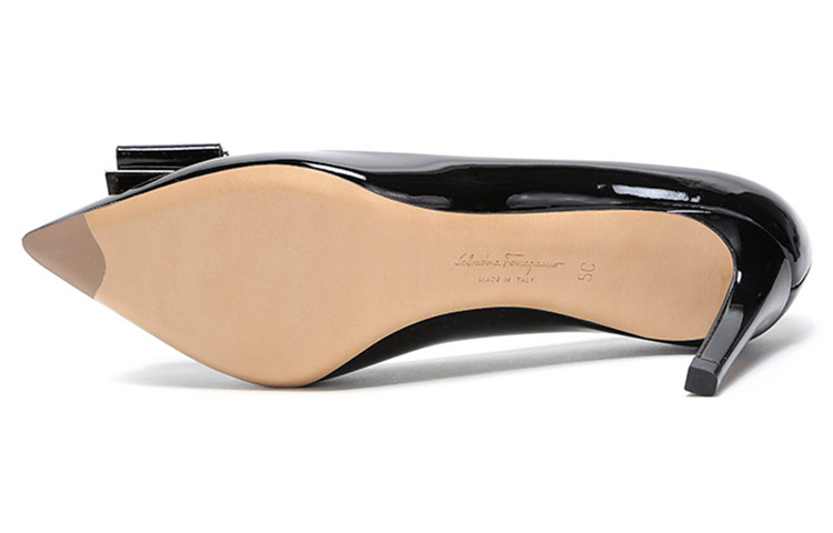 Details for (Women) FERRAGAMO Patent Leather High Heel 'Black' 0704665