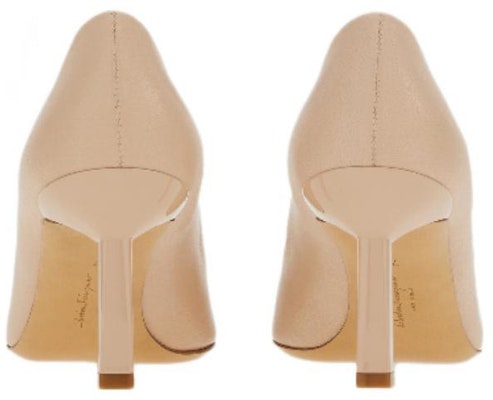 FERRAGAMO菲拉格慕 牛皮 套穿尖頭 細跟 高跟鞋 女款 米色 Shop FERRAGAMO菲拉格慕 牛皮 套穿尖頭 細跟 高跟鞋 女款 米色