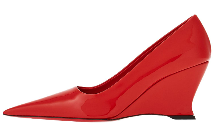 (Women) Ferragamo Red Patent Leather Pointed Toe Wedge Heels 7cm. 01G525 766350