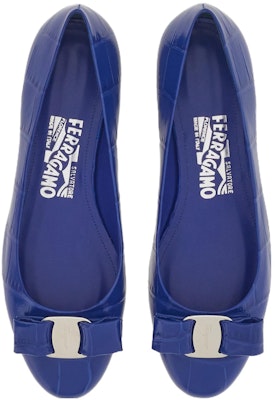 (W) 페라가모 블루 보 발레 플랫 (Ferragamo Blue Bow Ballet Flat) 01G188-763661 Lookbook (W) 페라가모 블루 보 발레 플랫 (Ferragamo Blue Bow Ballet Flat) 01G188-763661