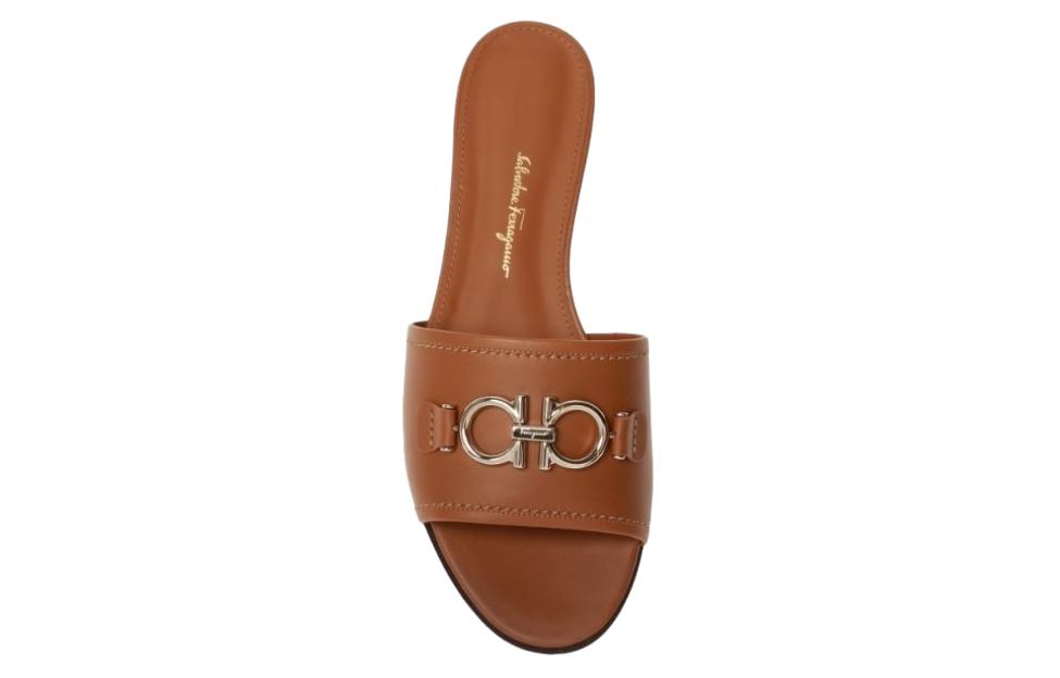 Shop (W) FERRAGAMO Salvatore Gancini Kulit Sandal 'Coklat Fashion' 01R221-730196
