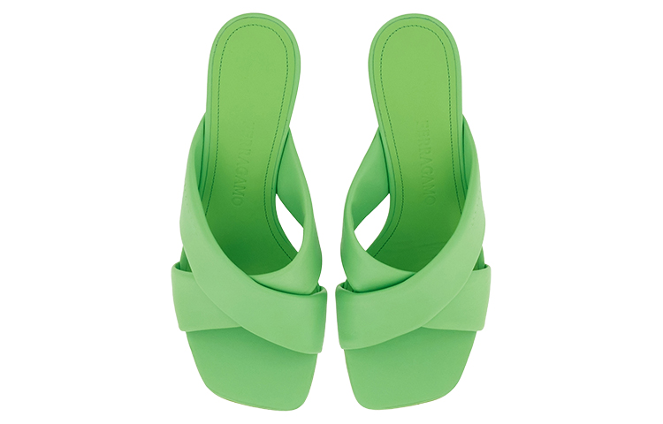 Lookbook (W) FERRAGAMO Salvatore Sandal Heels Kulit Silang Hijau 01F939-764067