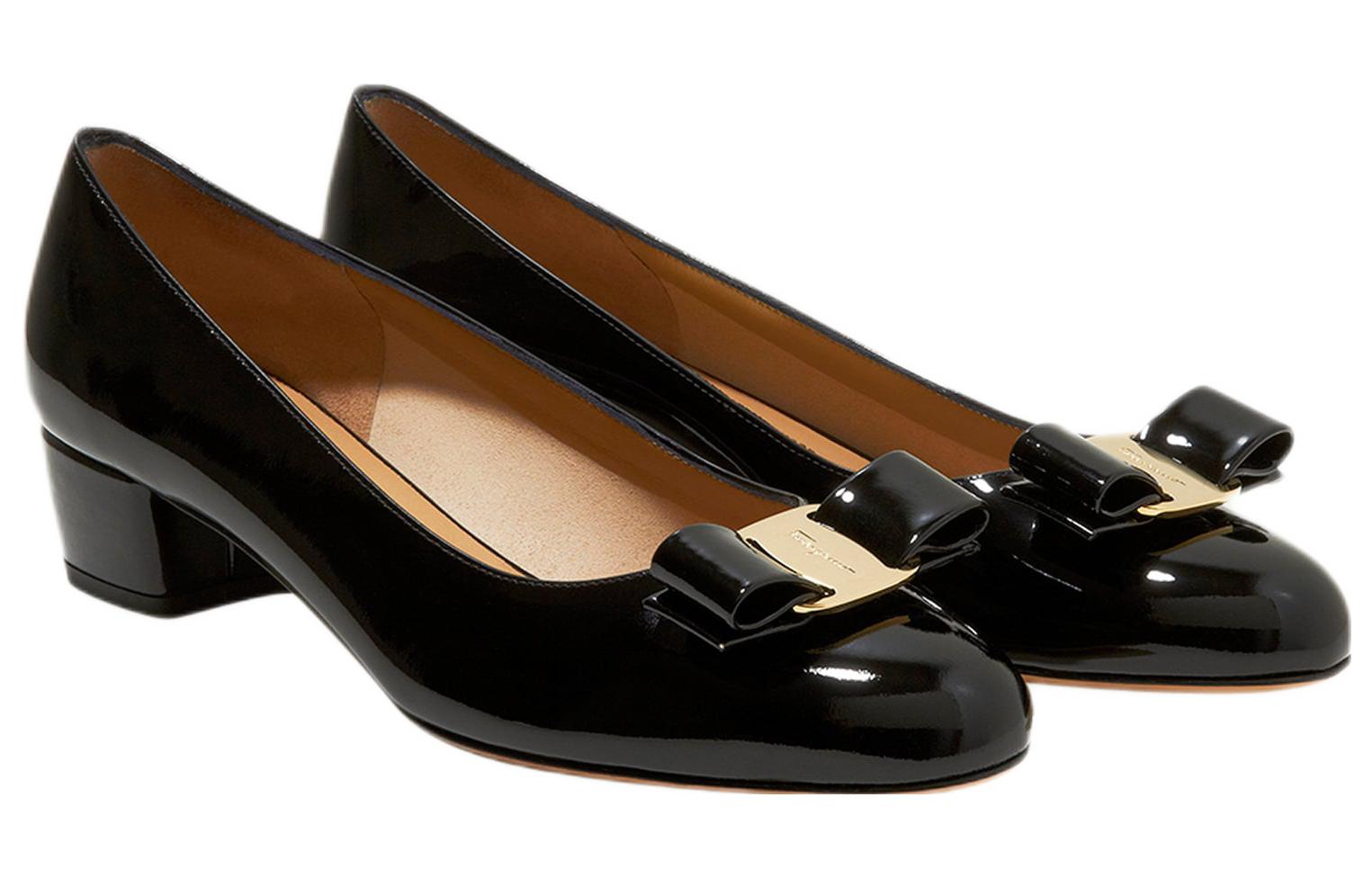 Lookbook (W) FERRAGAMO Salvatore Sepatu Hak Tinggi Kulit 'Black Bow' 01B221-591963