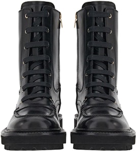 (W) 페라가모 남성 블랙 가죽 레이스업 숏부츠 01E517-758032 Shop (W) 페라가모 남성 블랙 가죽 레이스업 숏부츠 01E517-758032