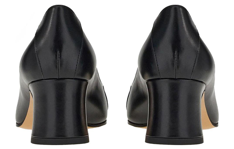 Shop (W) 菲拉格慕 Salvatore 黑色皮革高跟鞋 '舒适简约款' 01D690-753951