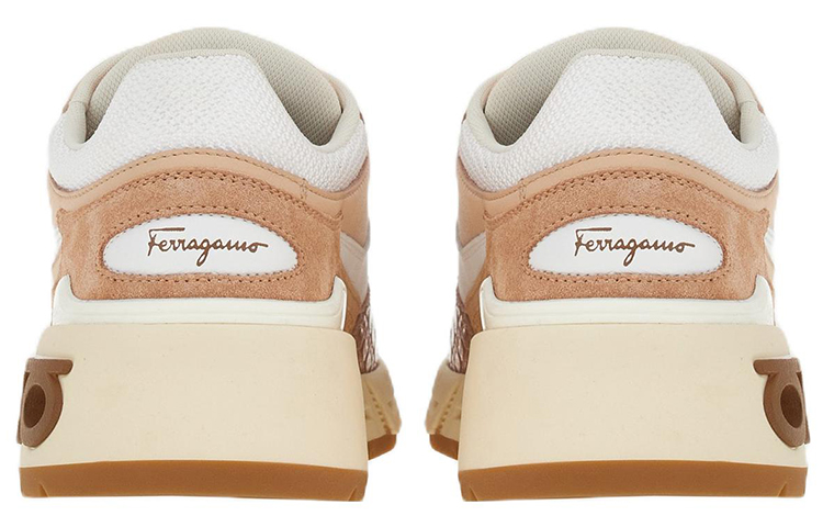 Shop (W) FERRAGAMO Salvatore Baskets Basses à Lacets ''Marron Blanc'' 030349-757649