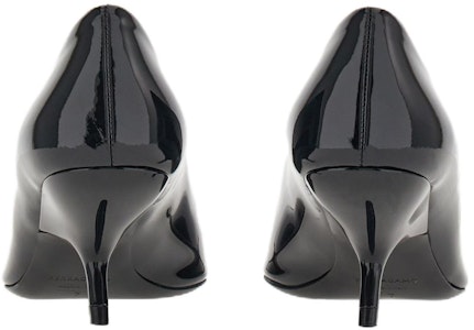 (W) FERRAGAMO 莎尔瓦多黑色漆皮尖头无带雕塑跟鞋 01F888-762425 Lookbook (W) FERRAGAMO 莎尔瓦多黑色漆皮尖头无带雕塑跟鞋 01F888-762425