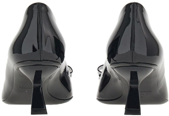 (Women) FERRAGAMO Salvatore Patent Leather Pointed-Toe Kitten Heels 'Black Bow' 01F594-763726 Shop (Women) FERRAGAMO Salvatore Patent Leather Pointed-Toe Kitten Heels 'Black Bow' 01F594-763726