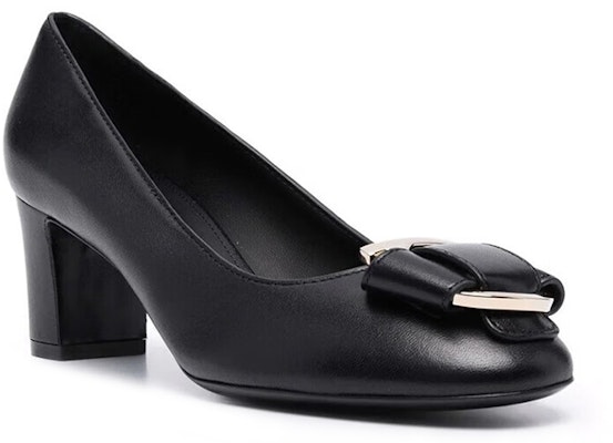 (W) FERRAGAMO Salvatore Sepatu Hak Blok Kulit Hitam Round Toe 01C189-745477 Order (W) FERRAGAMO Salvatore Sepatu Hak Blok Kulit Hitam Round Toe 01C189-745477