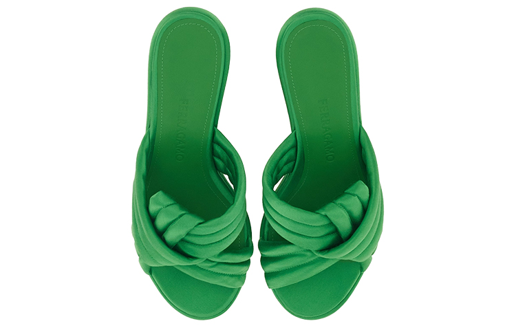 Lookbook (W) FERRAGAMO Salvatore Gesculpteerde Wedge ''Groen'' 01F807-763974