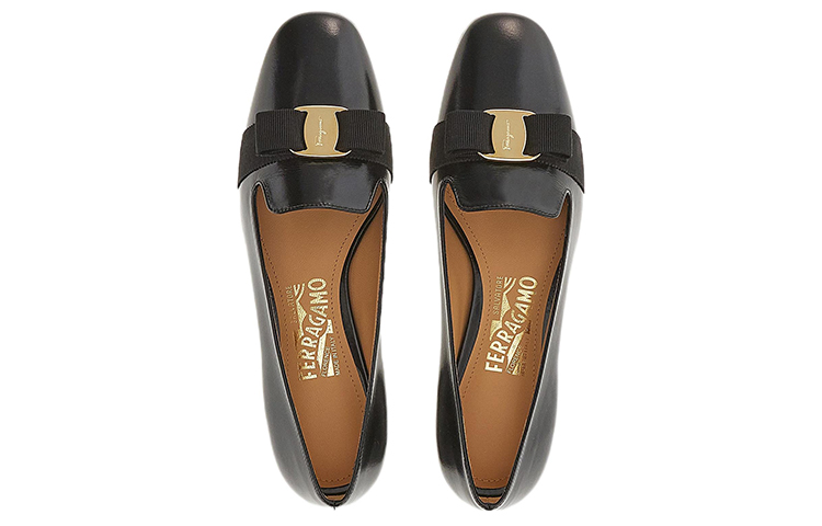 Lookbook (W) FERRAGAMO Salvatore Vara 'Lazo Negro' 01D493-753720