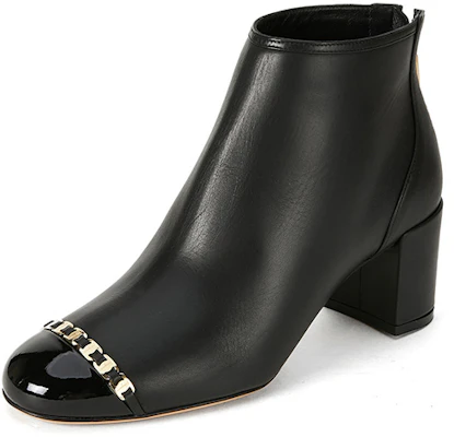 (W) FERRAGAMO Vara Chain Detail Enkellaarsjes ''Zwart'' 01P057-704006 Order (W) FERRAGAMO Vara Chain Detail Enkellaarsjes ''Zwart'' 01P057-704006