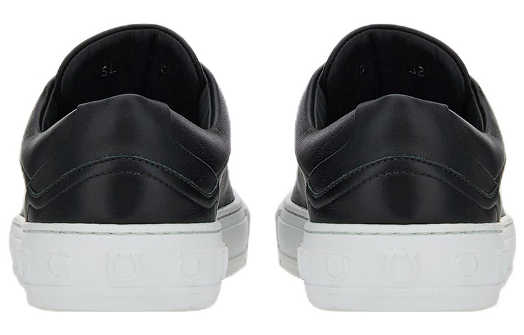 (W) FERRAGAMO Salvatore Vara 'Black Fashion' 圖 4