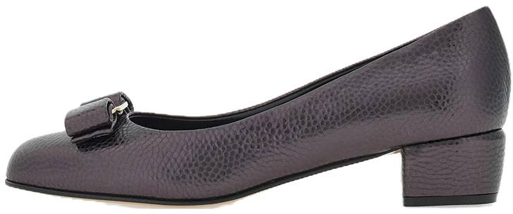 women-ferragamo-salvatore-vara-black-leather-kitten-heel-01-g499-766439