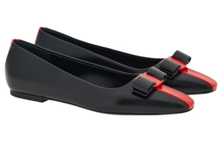 Shop (W) FERRAGAMO Salvatore Vara ''Ballerines en Cuir Noir à Bout Pointu'' 01G355-766409