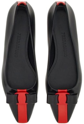 (Women) FERRAGAMO Salvatore Vara 'Black Leather Pointed Toe Flat' 01G355-766409 Purchase (Women) FERRAGAMO Salvatore Vara 'Black Leather Pointed Toe Flat' 01G355-766409