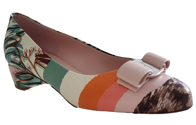 (W) FERRAGAMO Salvatore Vara 'Chic Chunky Heel' 圖 3