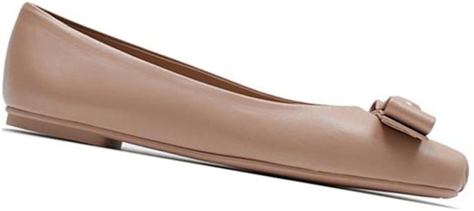 (W) FERRAGAMO Salvatore Vara 'Pita Cokelat Terang' 01E349-757822 Order (W) FERRAGAMO Salvatore Vara 'Pita Cokelat Terang' 01E349-757822