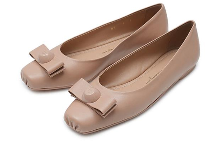 Lookbook (W) FERRAGAMO Salvatore Vara '浅棕蝴蝶结' 01E349-757822