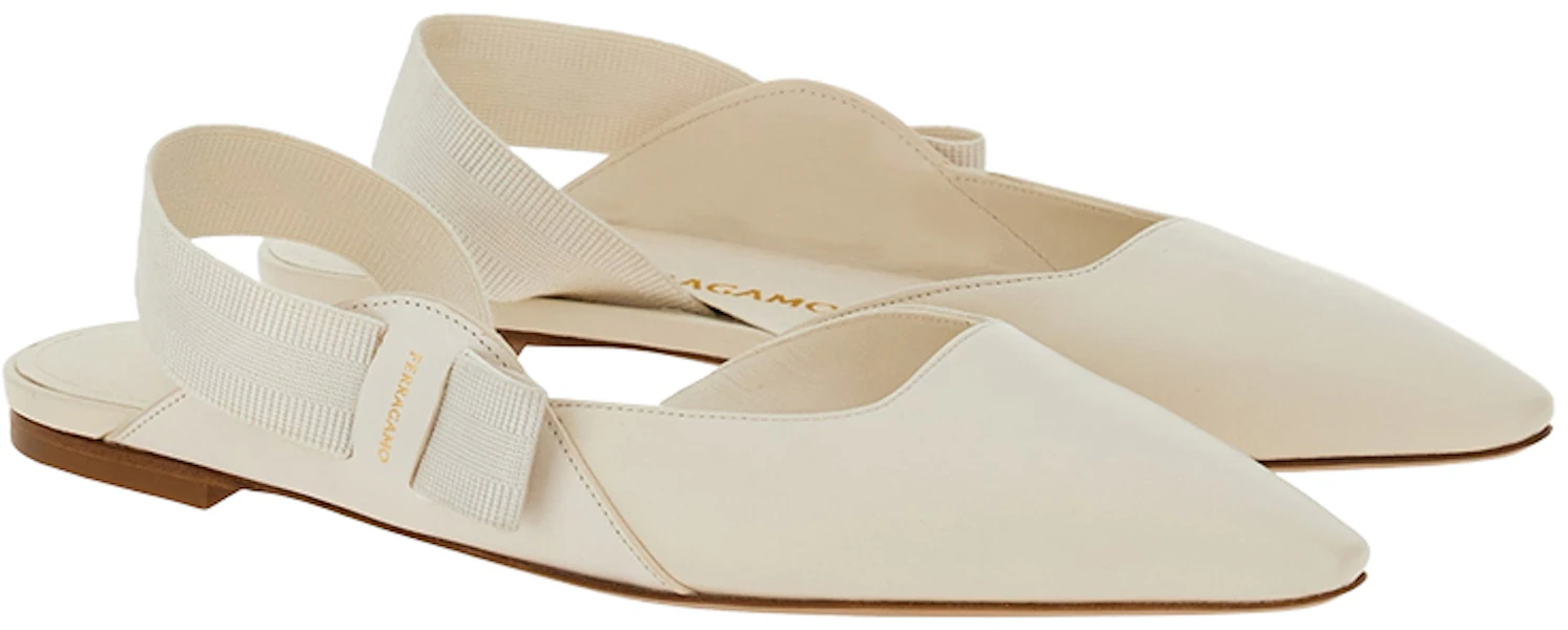 (W) FERRAGAMO萨尔瓦托白色蝴蝶结女鞋 01E872-763421 Lookbook (W) FERRAGAMO萨尔瓦托白色蝴蝶结女鞋 01E872-763421