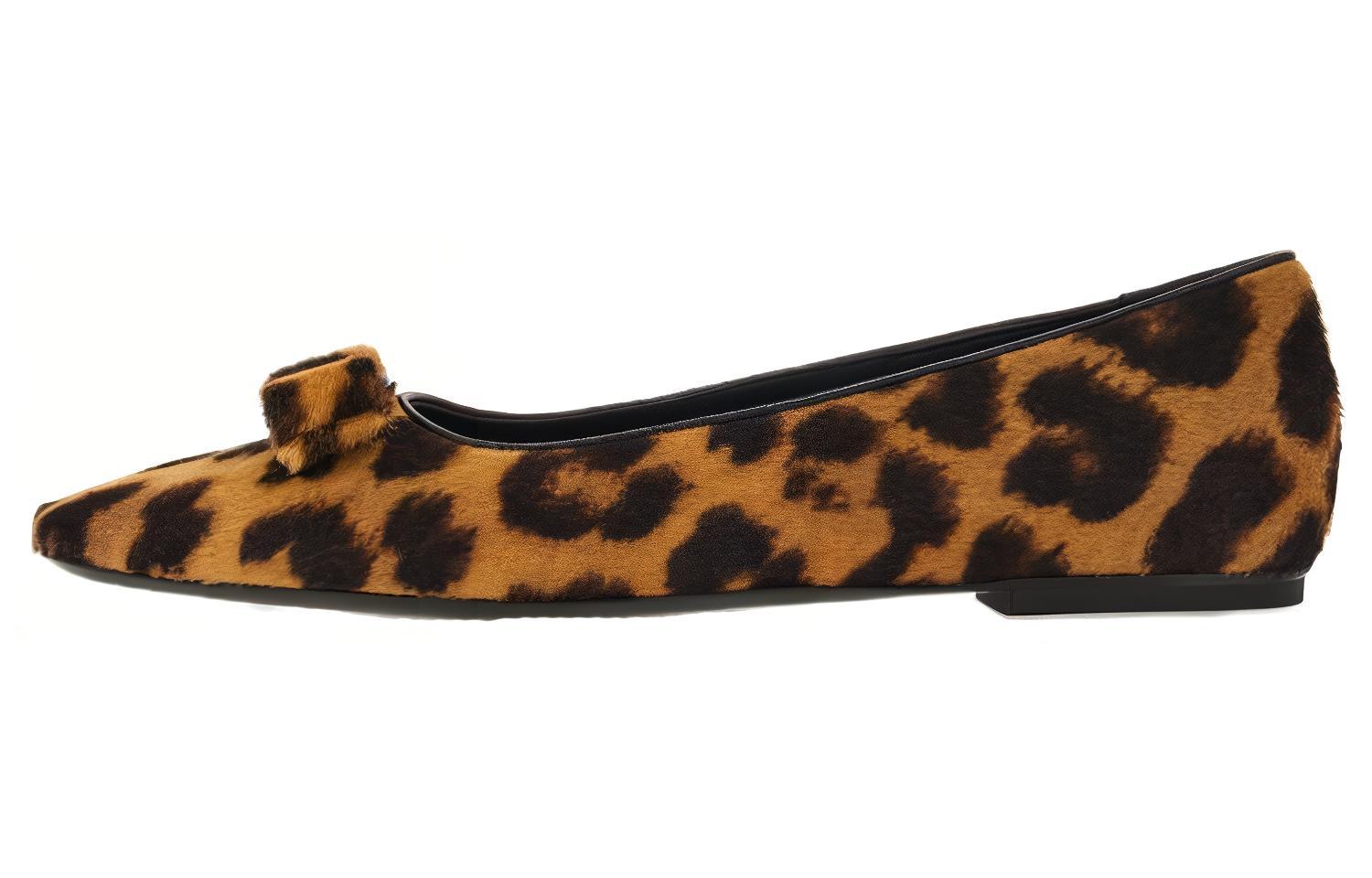 (W) FERRAGAMO Salvatore Vara 'Yellow Brown'