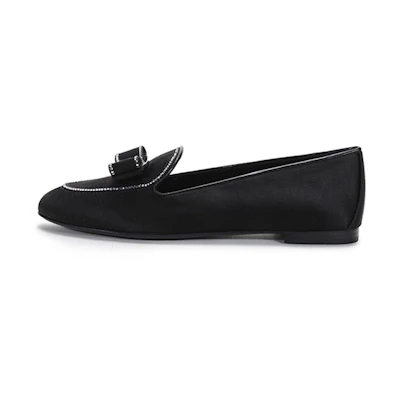 (W) FERRAGAMO Salvatore Vara Bow 'Black'