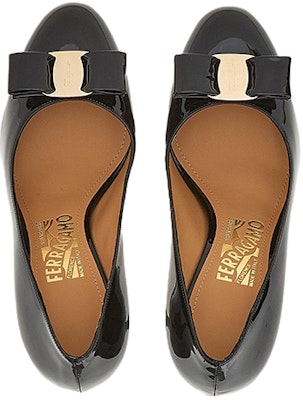 (Women) FERRAGAMO Salvatore Vara High Heels 'Black Patent Bow' 01D696-753697 Lookbook (Women) FERRAGAMO Salvatore Vara High Heels 'Black Patent Bow' 01D696-753697