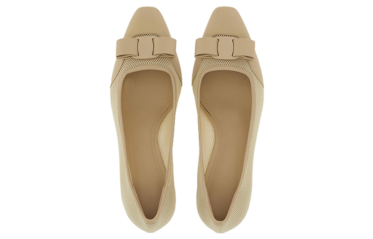 Lookbook (W) FERRAGAMO Salvatore Vara Tumit Tinggi 'Light Grey Bow' 01F263-761453