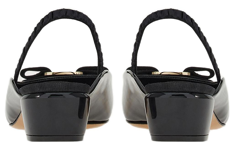 Purchase (W) FERRAGAMO Salvatore Vara Lage Hak ''Zwarte Lakstrik'' 01E180-757767